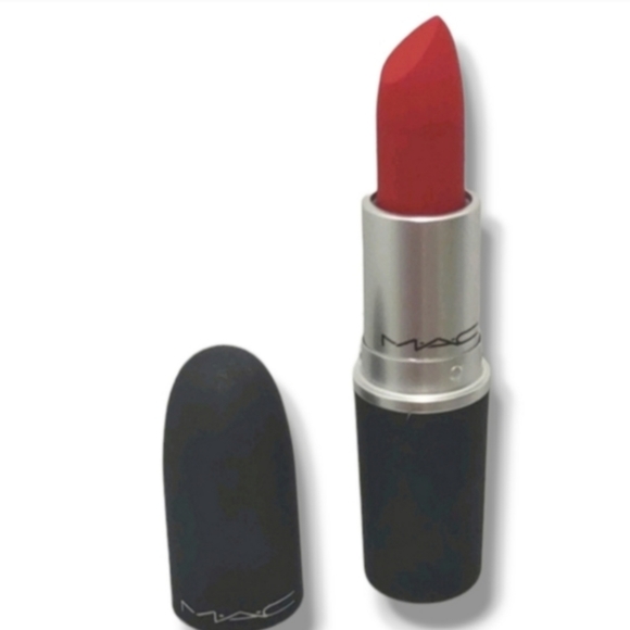MAC Powder Kiss Lipstick - Picture 2 of 4